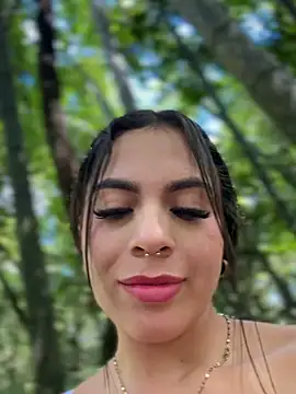 Eveliin__ Live Chatraum