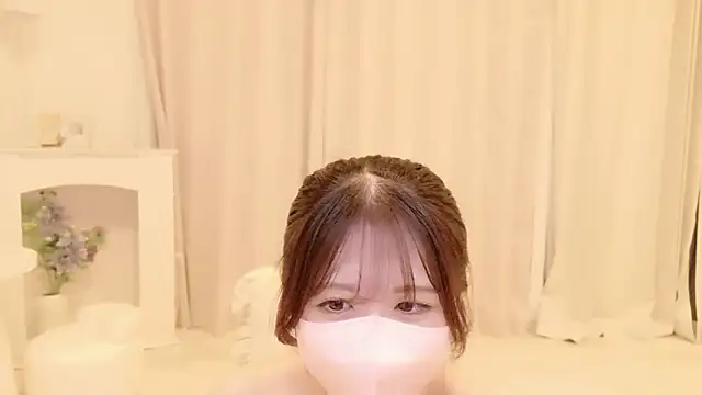 Yuinyaaa Live Chatraum