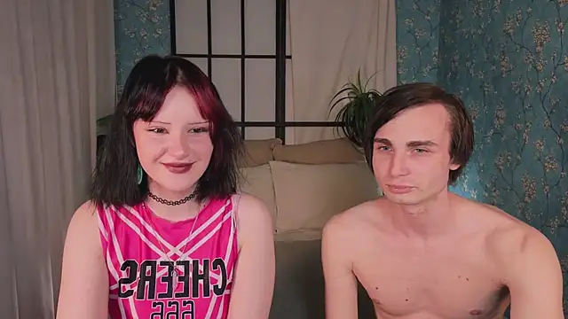 Wild_Aura Секс шоу на живо пред камера