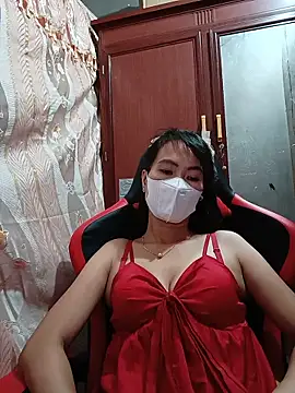 Yuy_sexyy Adlı Modelin Canlı Sohbet Odası
