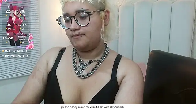 Sala de chat en directo de Echypyon_