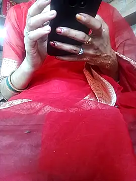 Živá chatovací místnost deepikasharma89