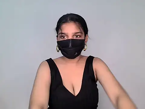 suzan_melly's Live Chat Room