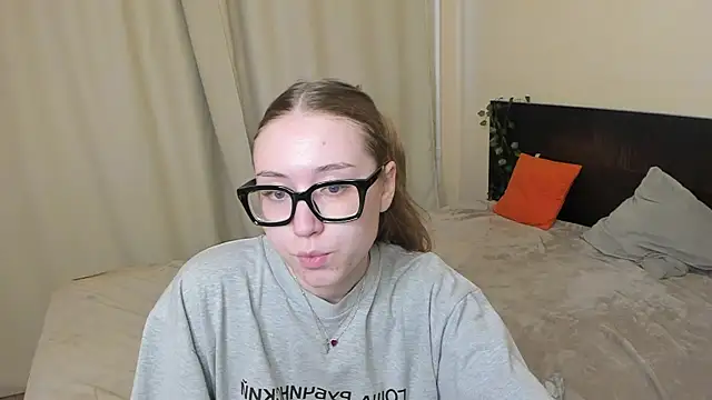 _kitti_meow_ – live chatrum