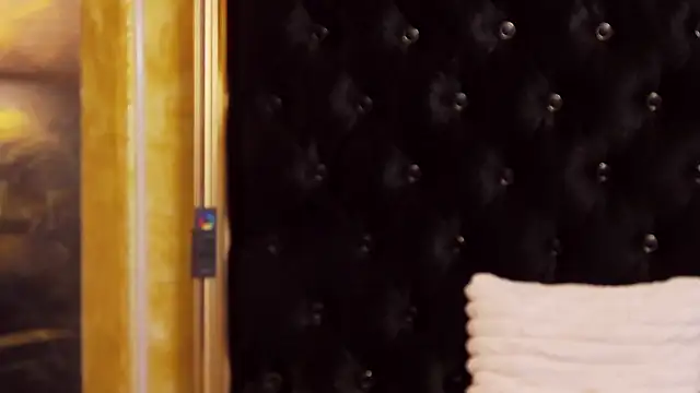 MillaVixen Adlı Modelin Canlı Sohbet Odası