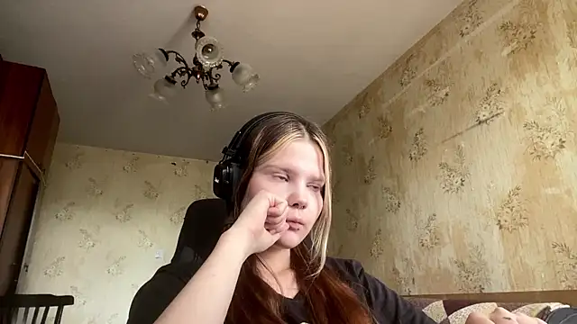 SusanaLeichty чат на живо