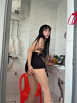 qinqin520 élő chatszobája