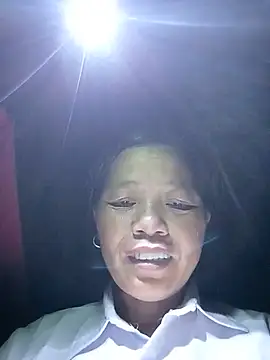 Elfledaa's Live Chat Room