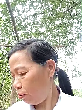 Phòng Chat Trực Tiếp Elfledaa