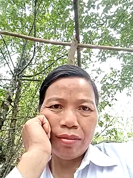 Elfledaa Live Chatraum
