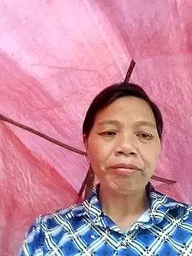 Elfledaa লাইভ চ্যাট রুম