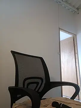 karenarango's Live Chat Room