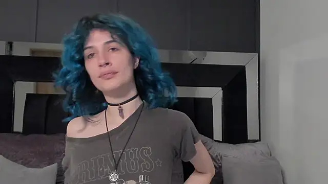 lunaria_azura – live chatrum