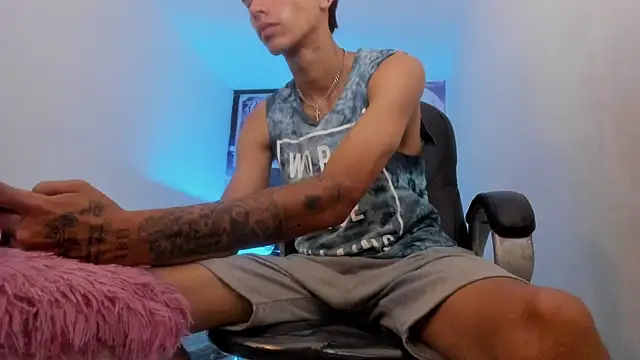 Show sexual ao vivo de Tyger_Boyy