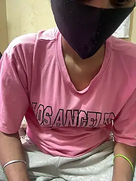 bold_priya Live Chatraum