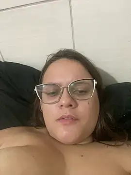Laryssinha_69 – live chatrum