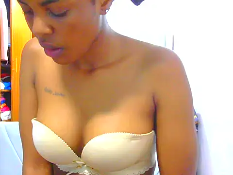prettysuri22 – live chatrum