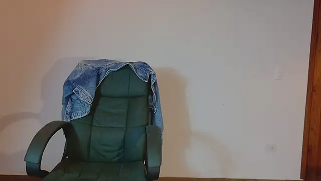 adaira31 Live Chatrum