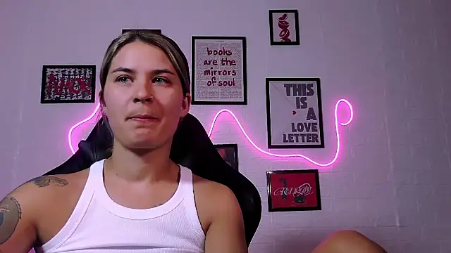 AlisaFrost Live Chatraum