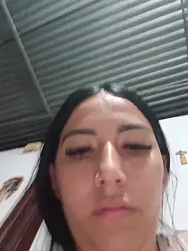 Živá chatovací místnost Ann_Houston_