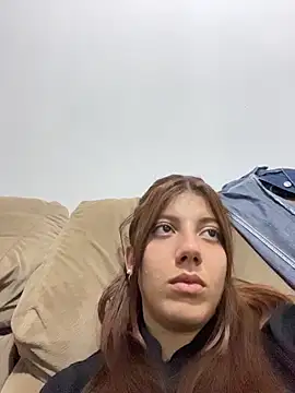 ruivinha_uai's Live Chat Room