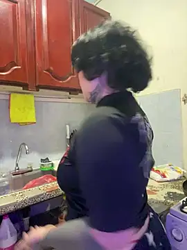 abbyhilton_ss' Live Chat Room