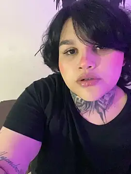 ห้องแชทสดของ abbyhilton_ss