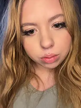 AnessaXroseX's Webcam Show