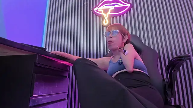 Madame_mature1 – Kamerová šou