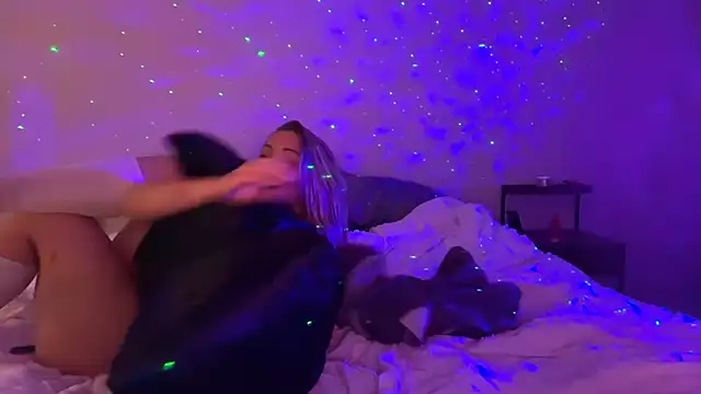 missbritneyfoxx: онлайн-чат