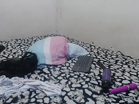 sexy_brunette206 실시간 채팅방
