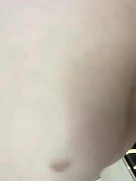 NicoleYoungXXX Live Chatraum
