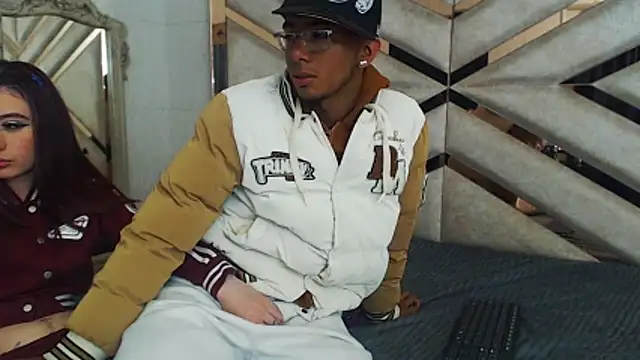 Chat ao vivo de LoganNRose
