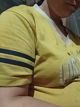 ห้องแชทสดของ Lindxx-hott