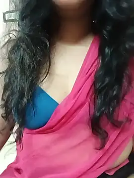 roopa__n Live chat-huone