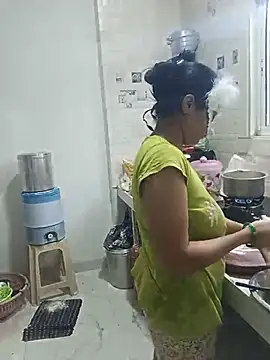 Phòng Chat Trực Tiếp sakshi_moni