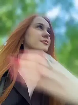 SashaReih Adlı Modelin Canlı Sohbet Odası