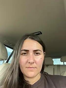 BrunetteNymph's Live Chat Room
