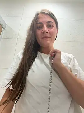 BrunetteNymph – live chatrum