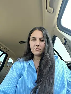 BrunetteNymph's Live Chat Room