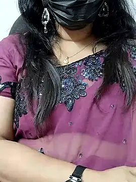 Karishma-Rani: онлайн-чат