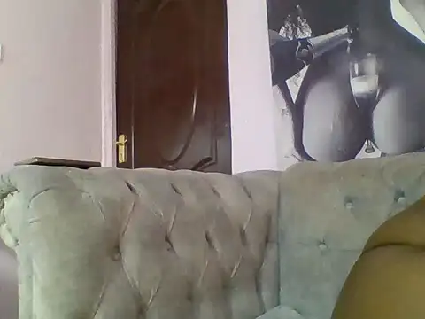 kittydew Adlı Modelin Canlı Sohbet Odası