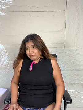LyraMilano Live Chatraum