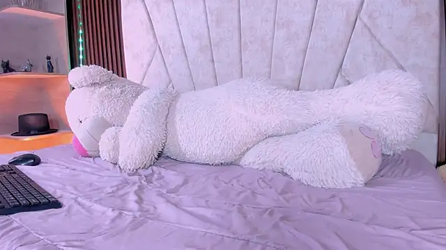 Chatroom en direct de ariel_creamy20