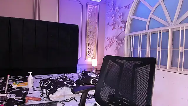 hot_luna_x live-chat rom