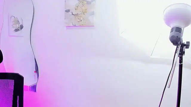 غرفة دردشة SweetVenomMilf المباشرة