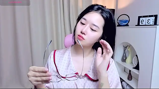 miuu6868 现场聊天室