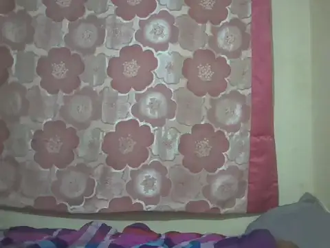 CUTE-MESSY Camer ă chat live