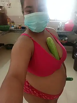 sexy_neha90 – Naživo chatovacia miestnosť