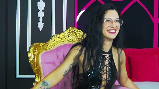 Areina's Live Chat Room